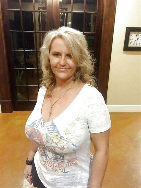 pin by mike jones on busty mature milfs pinterest female bodies bb and woman