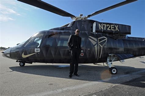 kobe bryants helicopter pilot ara zobayan   legally allowed  fly  poor visibility