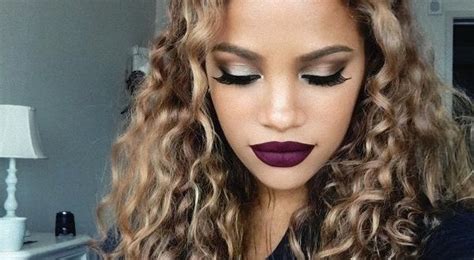 6 Cutie Curly Hairstyle Ideas You Can Follow Celebrity