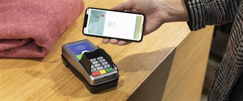 apple pay beschikbaar voor klanten abn amro bank nieuws