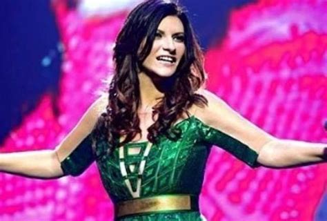 pin su fan de laura pausini