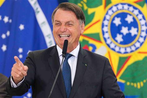 bolsonaro sobre vacina caso exercesse pressao seria acusado de interferencia radio guaiba