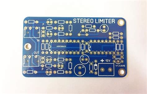 stereo audio limiter