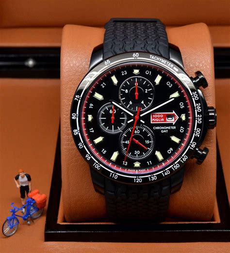 2014 New Style Luxury Watches Men Quartz Chronograph Watch