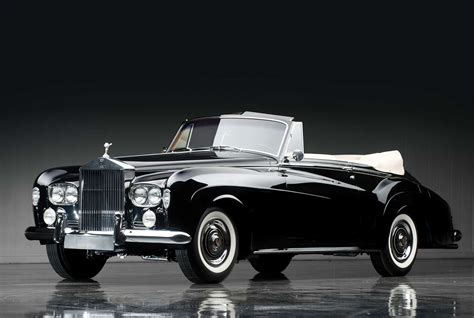 Rolls Royce Classic Luxury Black 2048x1536 Dusty Cars