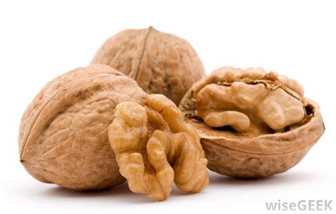 chilean walnuts  californian walnuts price quality matter produce report