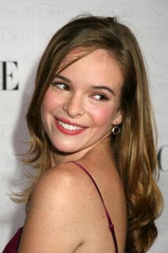 Sex And The Single Mom 2003 Danielle Panabaker Image 4571159 Fanpop