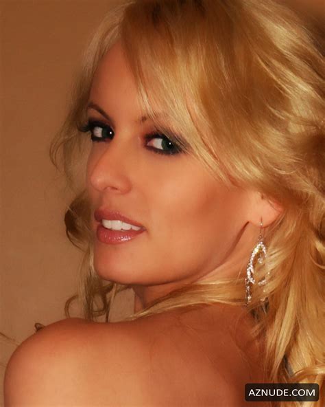 Stormy Daniels Sexy And Topless Pornstar Poses For A