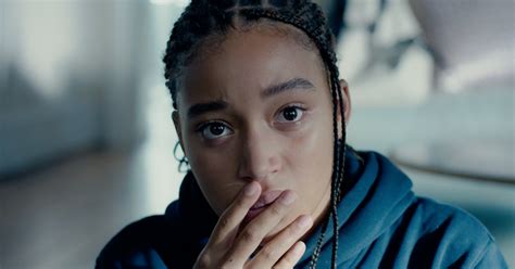 amandla stenberg steps it up in ‘the hate u give trailer the new