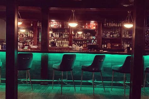 beloved montrose pub the harp is reborn as a new irish bar eater houston