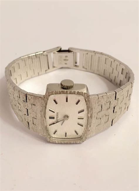 veilinghuis catawiki vintage zilveren dames horloge  horloge vintage zilver