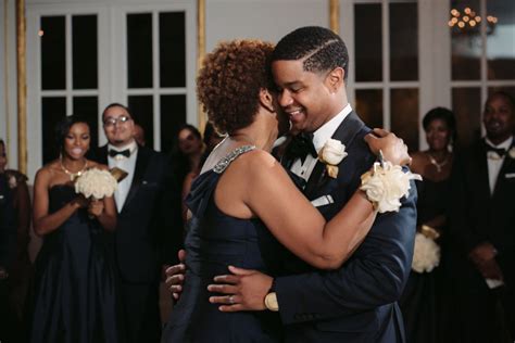 17 tender mother son wedding photos that will make you grateful for mom
