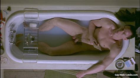 daniel craig frontal nude scene from love is the devil