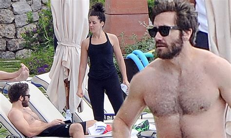 Shirtless Jake Gyllenhaal On Italian Holiday With Friend Greta Caruso