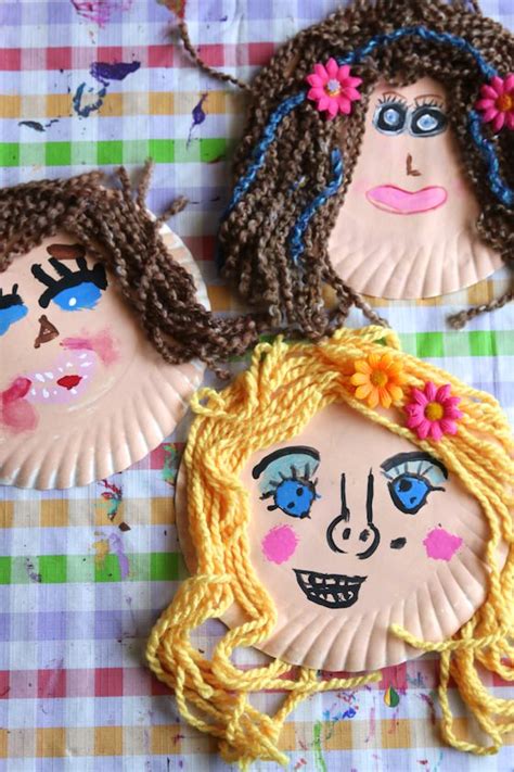 adorable paper plate  portrait craft  kids happy hooligans