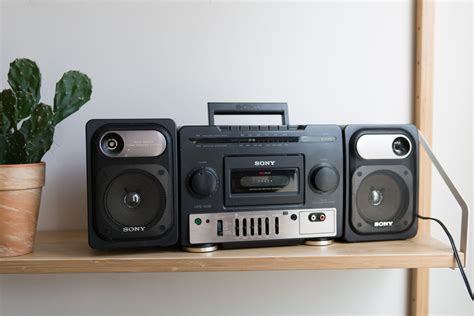 sony stereo   speaker system vintage amfm radio  speakers
