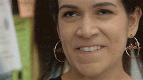 Comedy Central Smile  By Broad City Find And Share On Giphy
