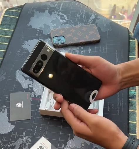 leaked google pixel  pro unboxing video shows   flagship