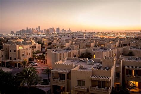 airbnb eyed  option  visitors  qatar  qatar
