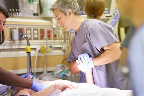 principles  emergency care  registered nurses pec rn