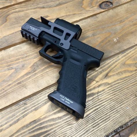 sneak peek alg defense   mount  magwell  grey soldier systems daily