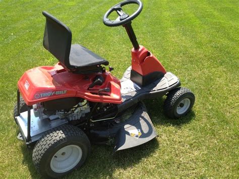 Troy Bilt Tb30 R Neighborhood Rider 30 Riding Lawn Mower 20 Hour