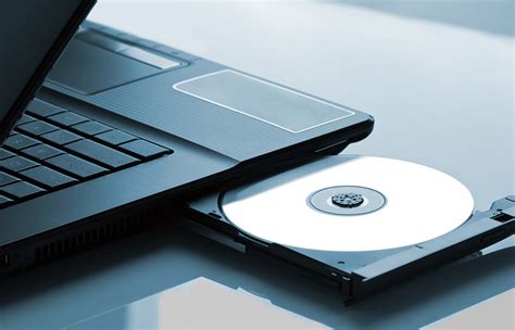 cd drive laptops  experts reveal  favorites
