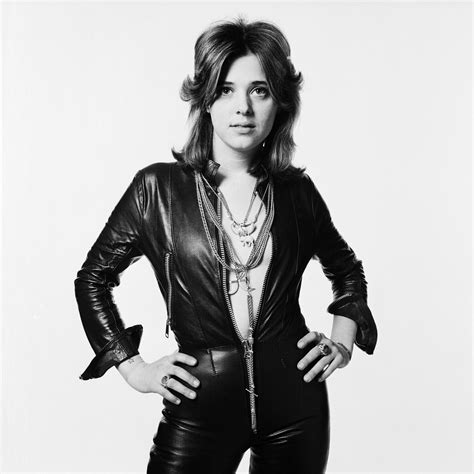 suzi quatro reflects on her trailblazing youth and the devil in me