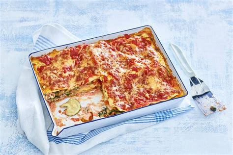 maart  zalm courgette lasagne  de bonus bij ah zalmlasagne met romige