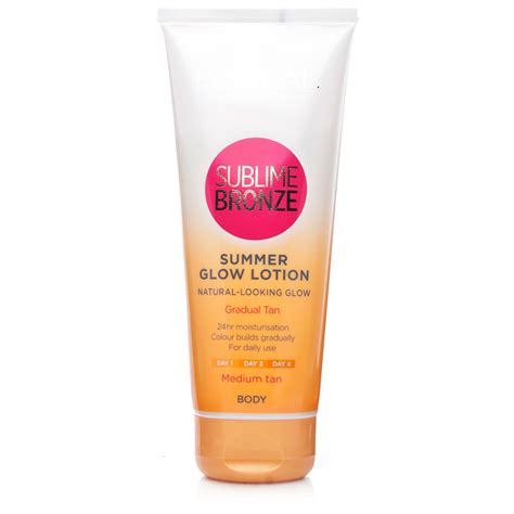 the best gradual tanning moisturisers gradual fake tan