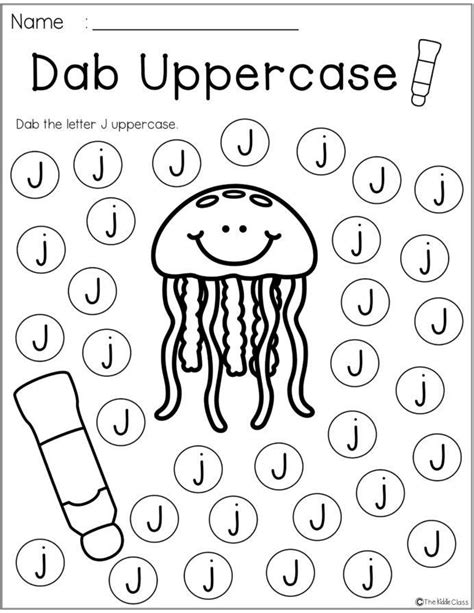 letter  worksheets  kindergarten letter  week lettering