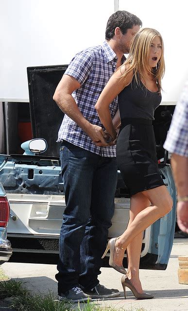 Jennifer Aniston Handcuffed On Movie Set Explore