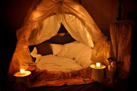 Romantic Fort How Fun Romantic Bedroom Home Bedroom