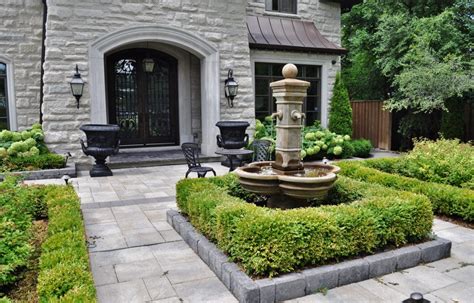 formal classic courtyard entryway design  oakville