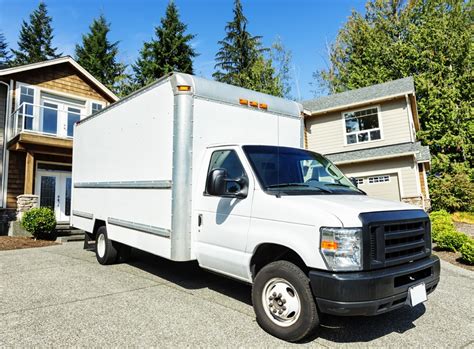 truck  rent       american movers moving