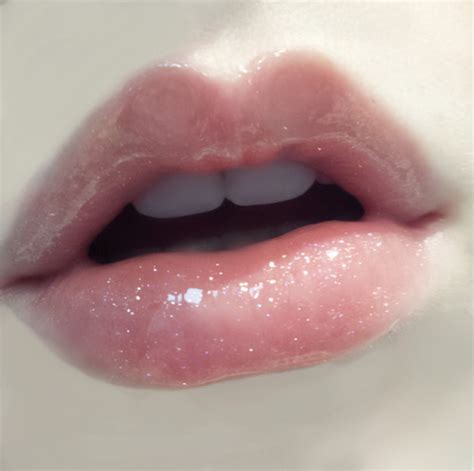 lipgloss on tumblr