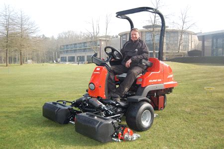 electric jacobsen eclipse   europe turf business