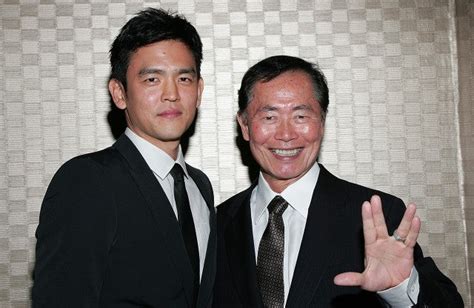 John Cho Reveals Sulu Is Gay In Star Trek Beyond Here S How Fans