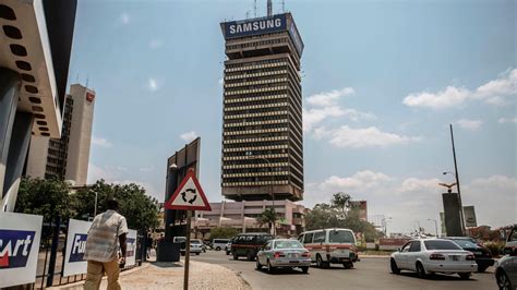 zambia   lusaka   crowded  capital  move world  times