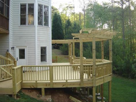 large rear deck  arbor totally dependable
