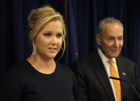 Amy Schumer Calls For Gun Control After Louisiana Theater