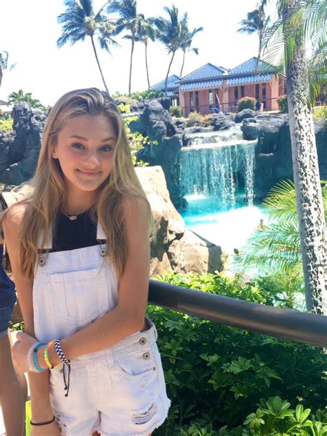 picture of lizzy greene
