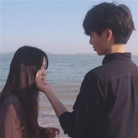 image score for korean couple ulzzang kiss on the forehead today pin