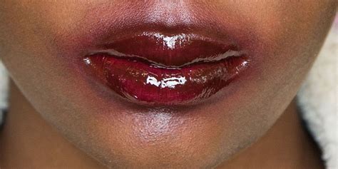 Snogging Makeup Trend Smudged Makeup Lips Trend