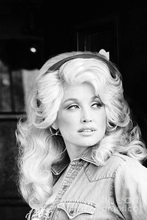 dolly parton in nyc photograph by the estate of david gahr fine art