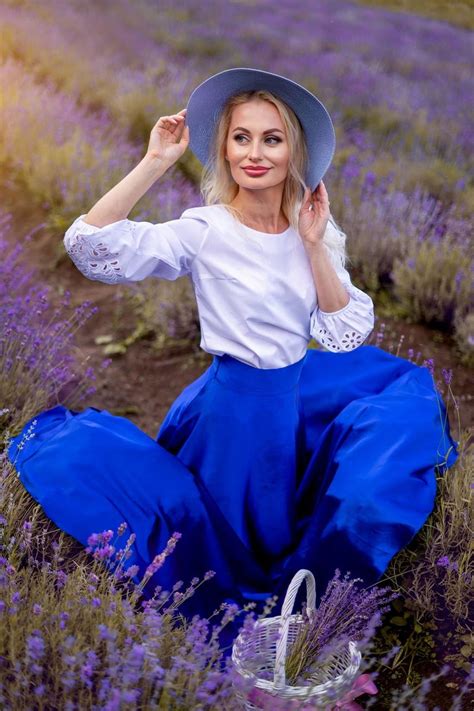 43 Y O Juliya From Ivano Frankivsk Ukraine Blue Eyes Blond Hair