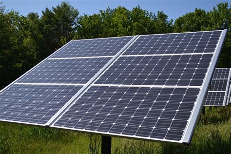 placas solares fotovoltaicas caracteristicas funcionamiento  tipos renovables verdes