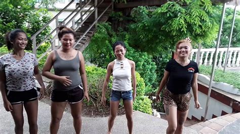 Hot Sexy Filipina Girls Enjoying Sabang Puerto Galera Tiki Bar