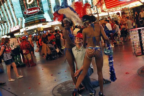 Booze And Busker Battle Underway In Downtown Las Vegas Las Vegas