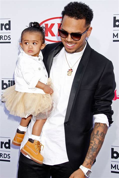 Chris Brown Is The Doting Dad As He Dances With Daughter Royalty In